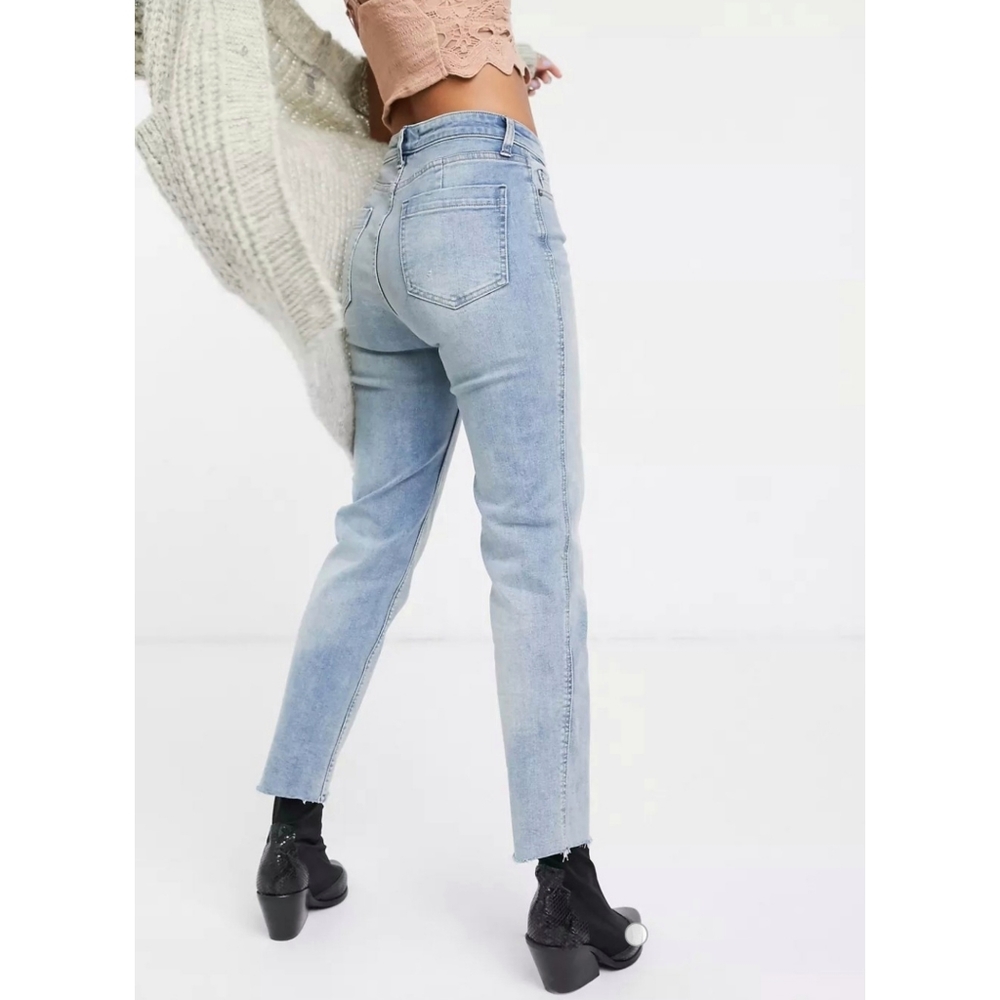 COPY - Free People | Curvy High Rise Straight Leg Jeans in Light Wash Blue Size…